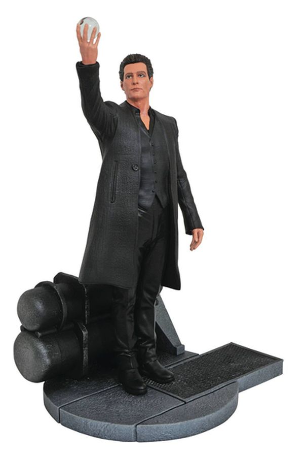 Dark Tower: The Man in Black PVC Statue